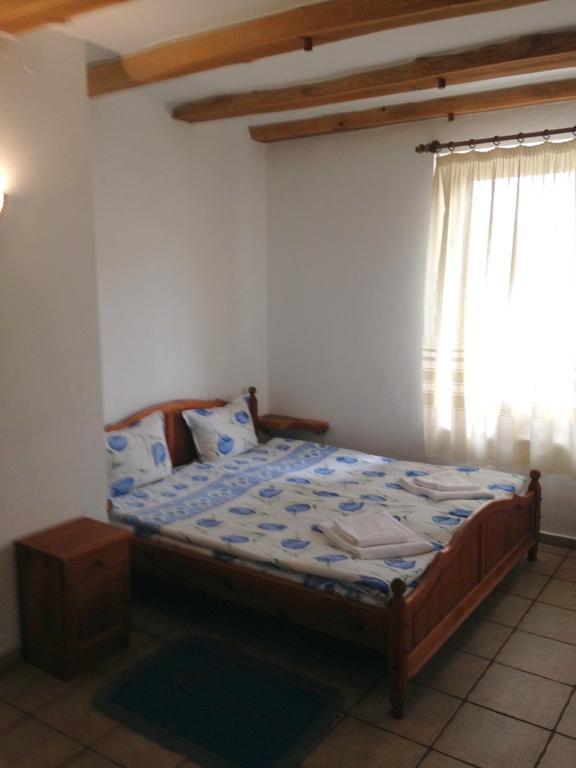 Hotel Pri Chakara Arbanasi Buitenkant foto