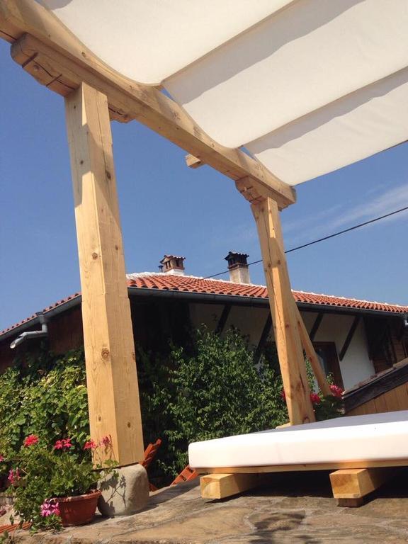 Hotel Pri Chakara Arbanasi Buitenkant foto