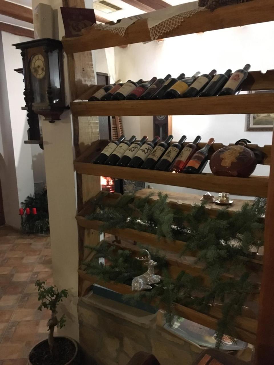 Hotel Pri Chakara Arbanasi Buitenkant foto